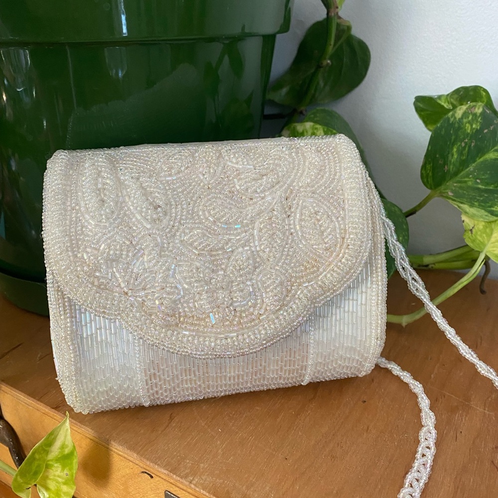 Vintage Small White Beaded Women's Bag - Picture 2 of 11